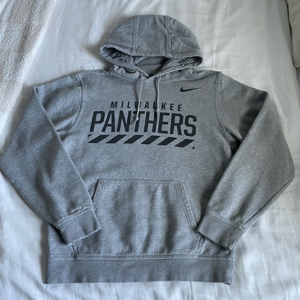 Nike UWM Hoodie Size S